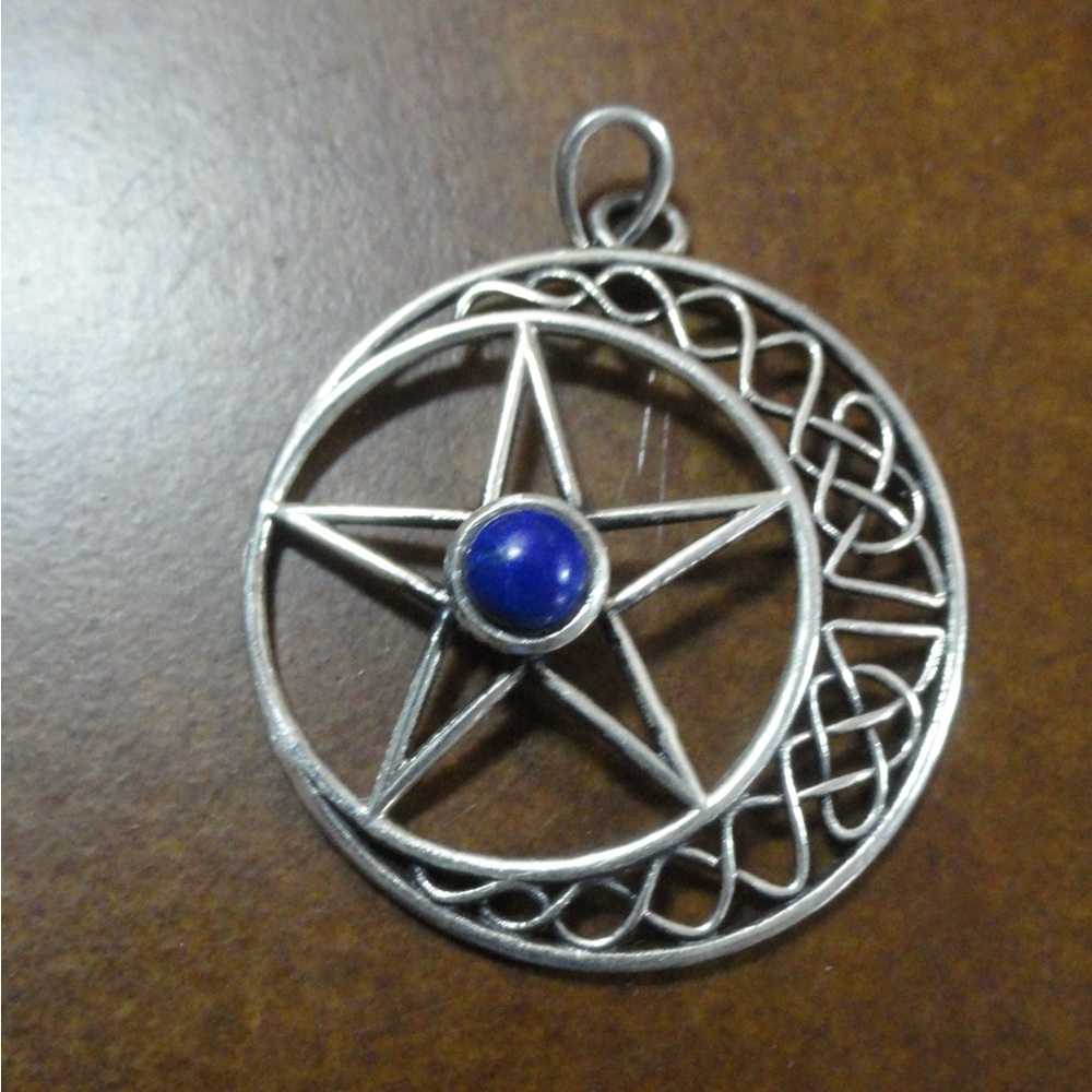Blue Larimar stone half moon star 925 sterling pendant. Detailed, EUC. - Picture 2 of 4